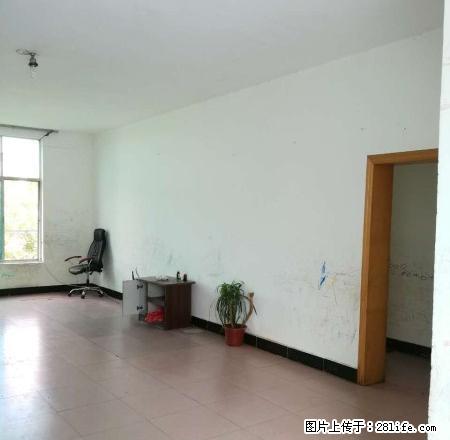 富康路 两个铺面 楼上2层房间 适合做各种生意 - 房屋出租 - 房屋租售 - 红河分类信息 - 红河28生活网 honghe.28life.net